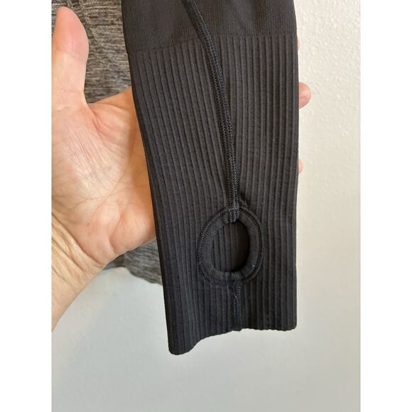 Lululemon Swiftly Tech Long Sleeve Crew Top Size 10 Black White Ombre Activewear - Picture 13 of 16